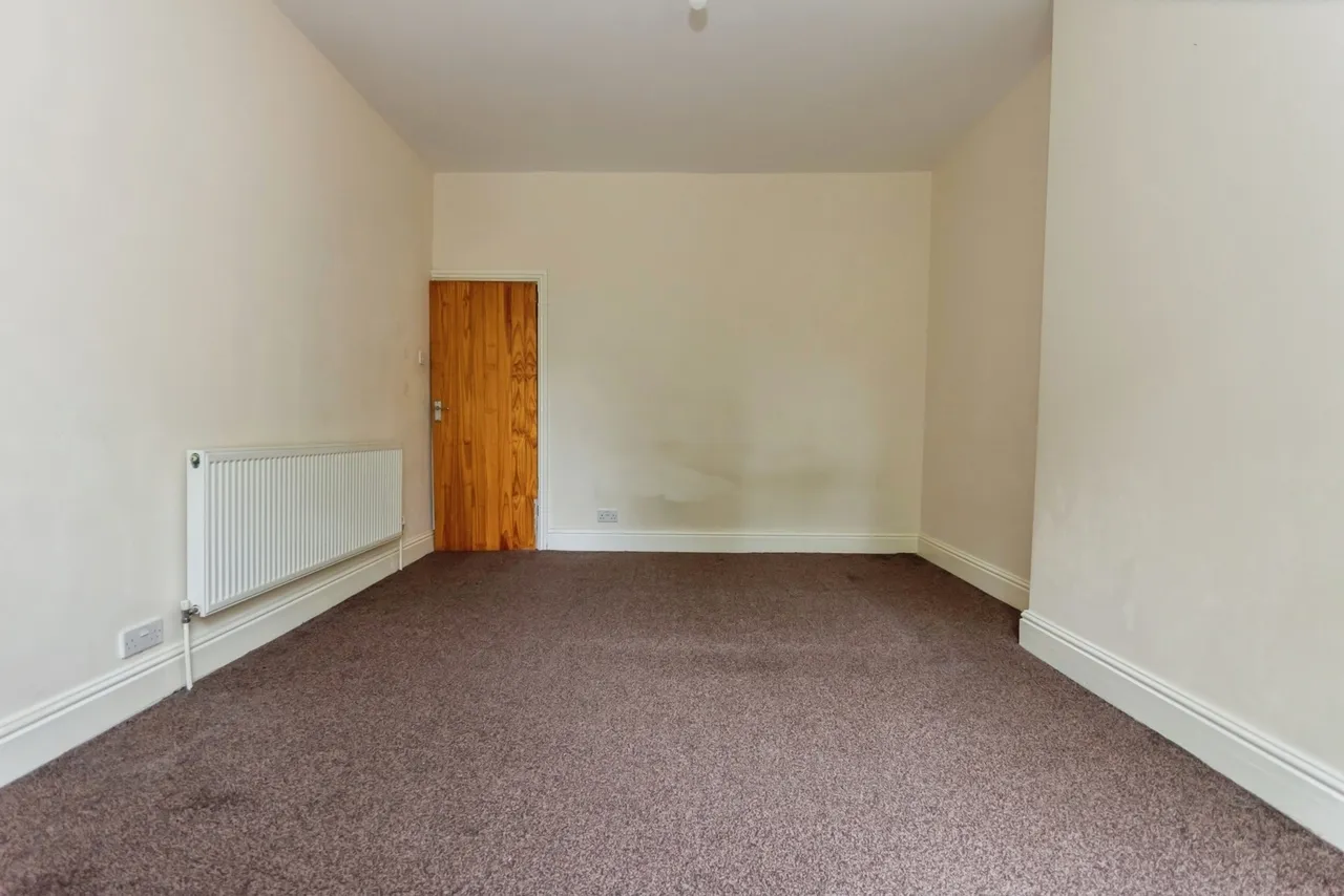 The Green, Kings Norton, B38, photo 15