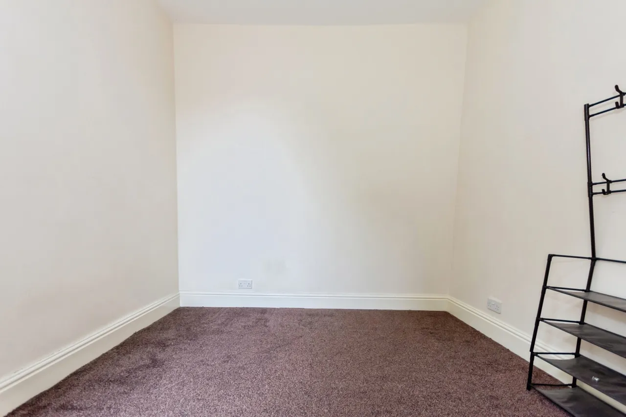 The Green, Kings Norton, B38, photo 16