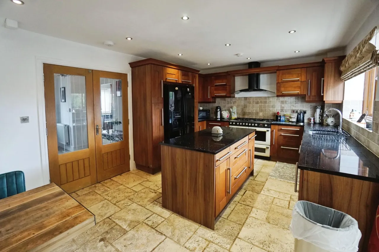 Clifton Street, Coseley, WV14, photo 11