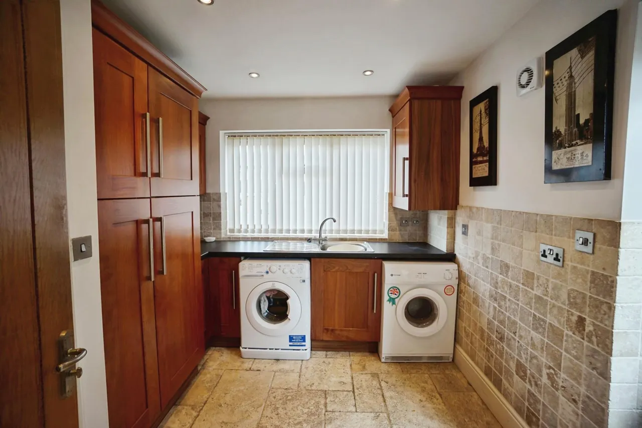 Clifton Street, Coseley, WV14, photo 10