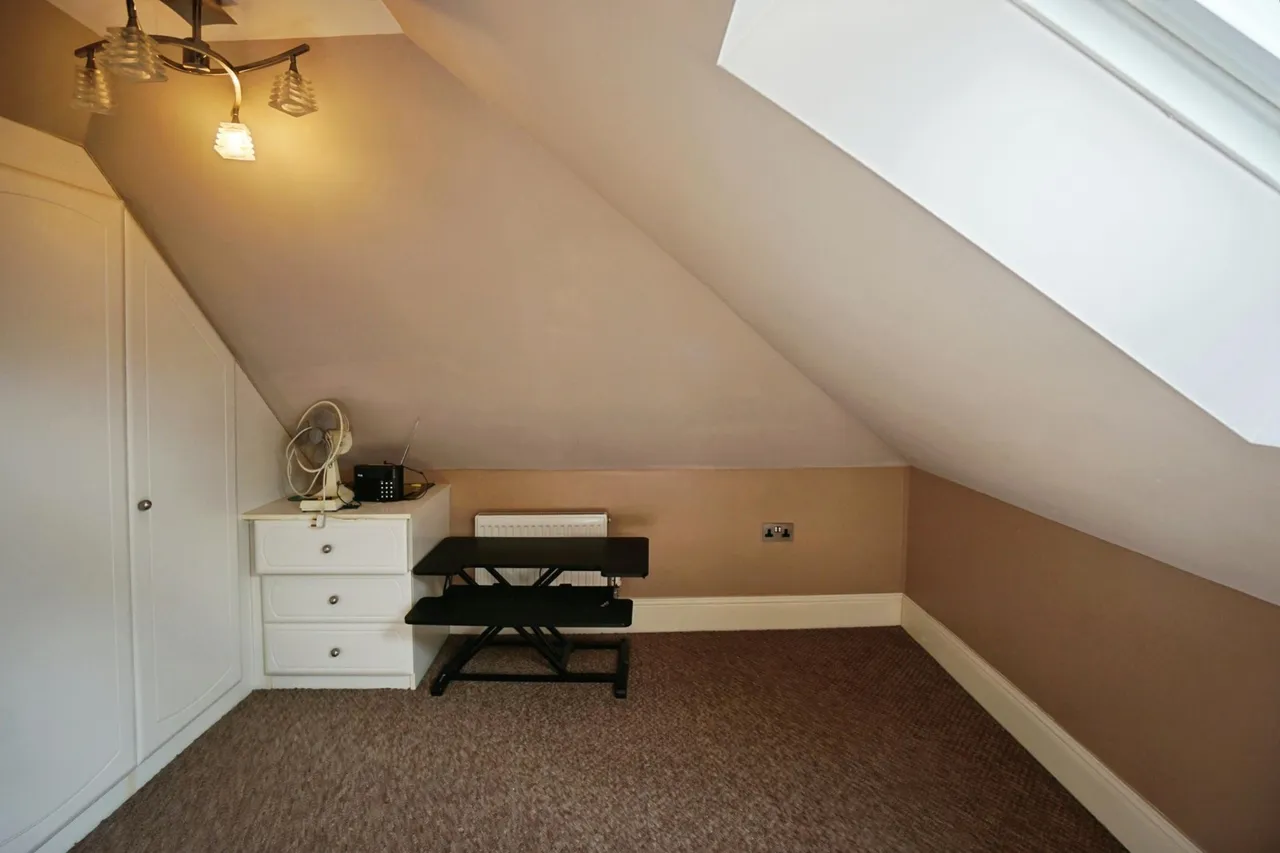 Clifton Street, Coseley, WV14, photo 21