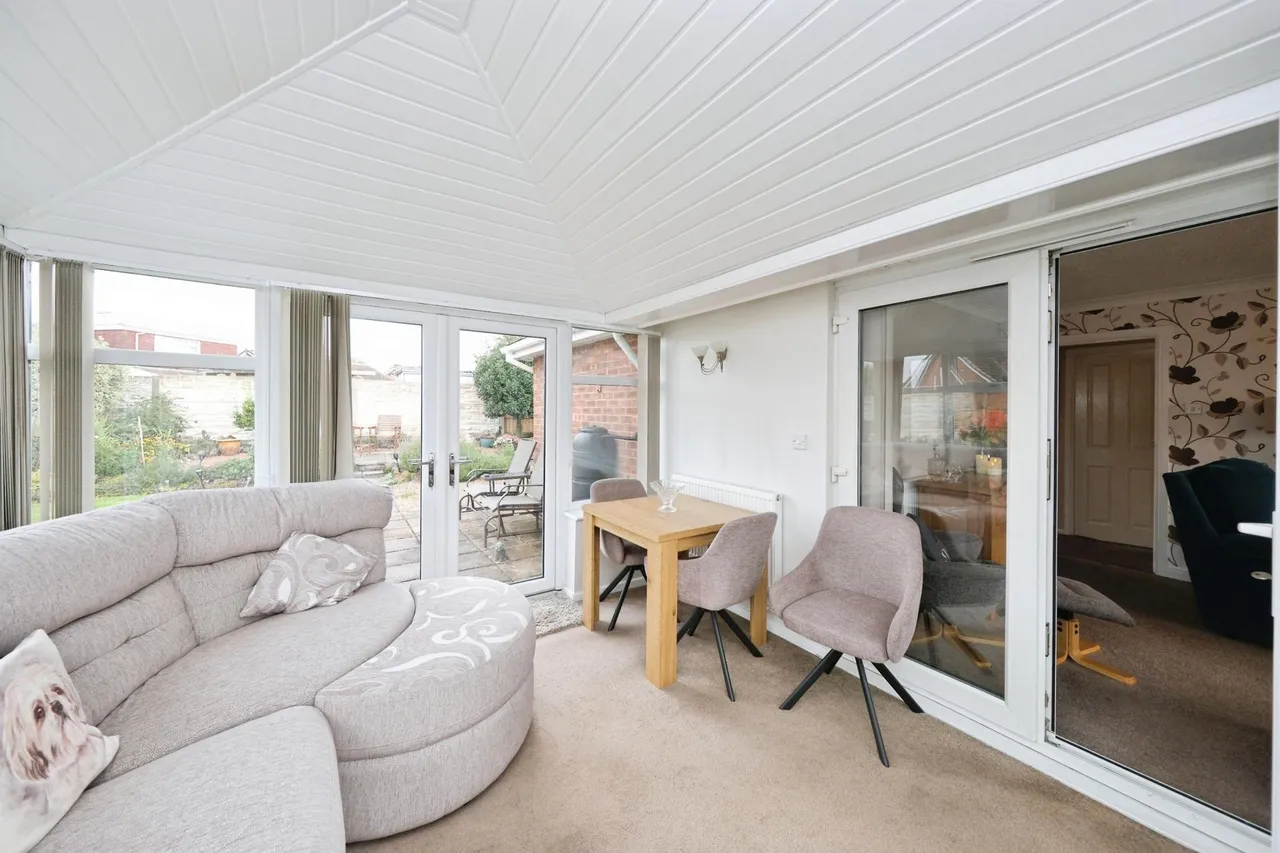 Perth Close, Mansfield, NG19, photo 6