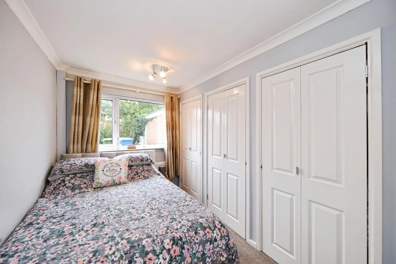 Perth Close, Mansfield, NG19, photo 16
