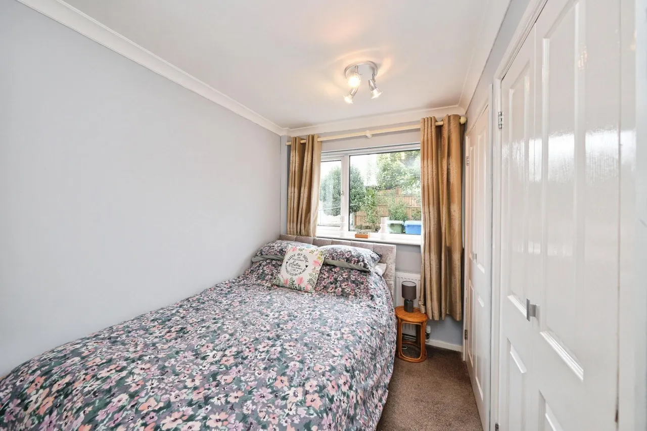 Perth Close, Mansfield, NG19, photo 14