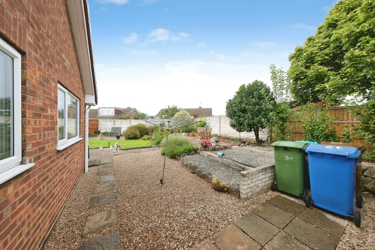 Perth Close, Mansfield, NG19, photo 26