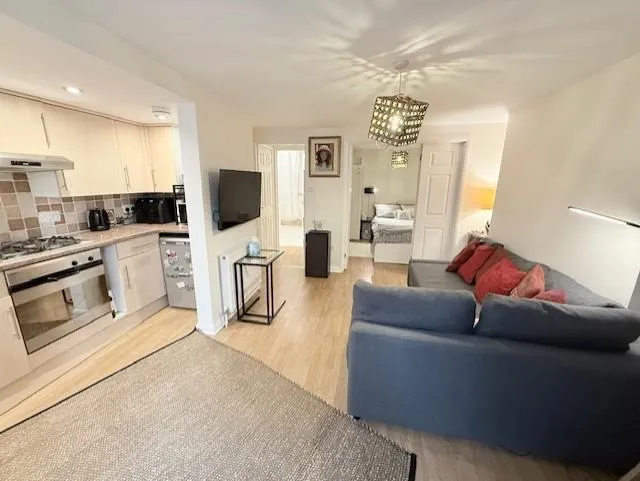 Grove Road, Eastbourne, BN21, photo 5