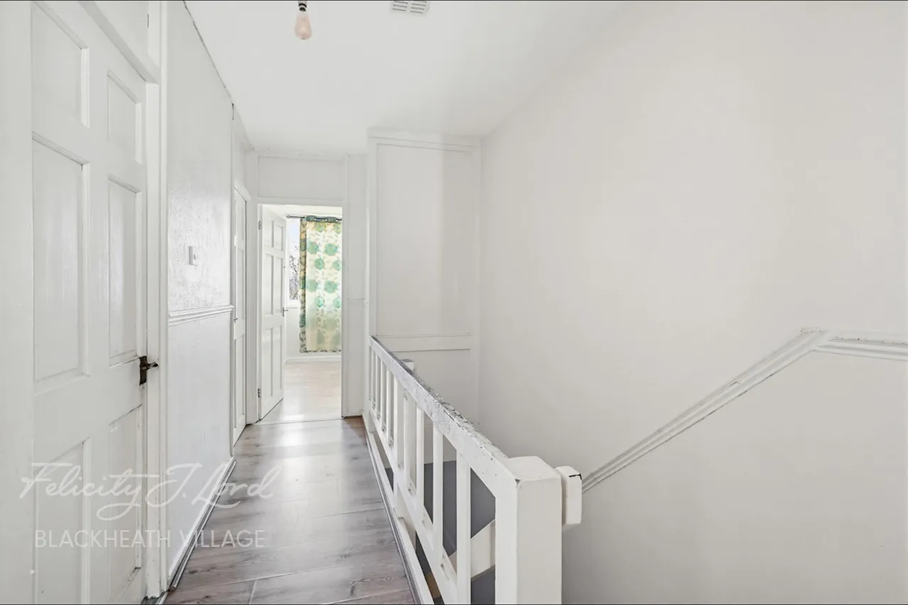 Charlesfield, London, photo 12