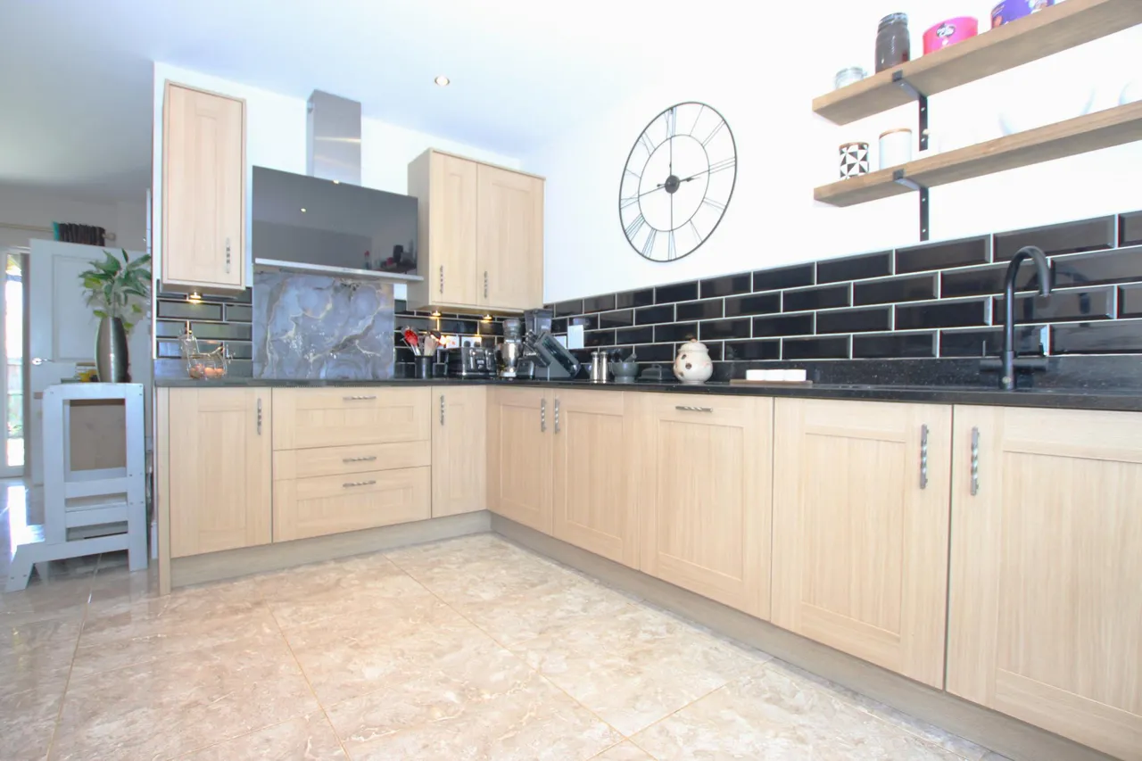 Manor Road, Kettering, NN15, photo 6