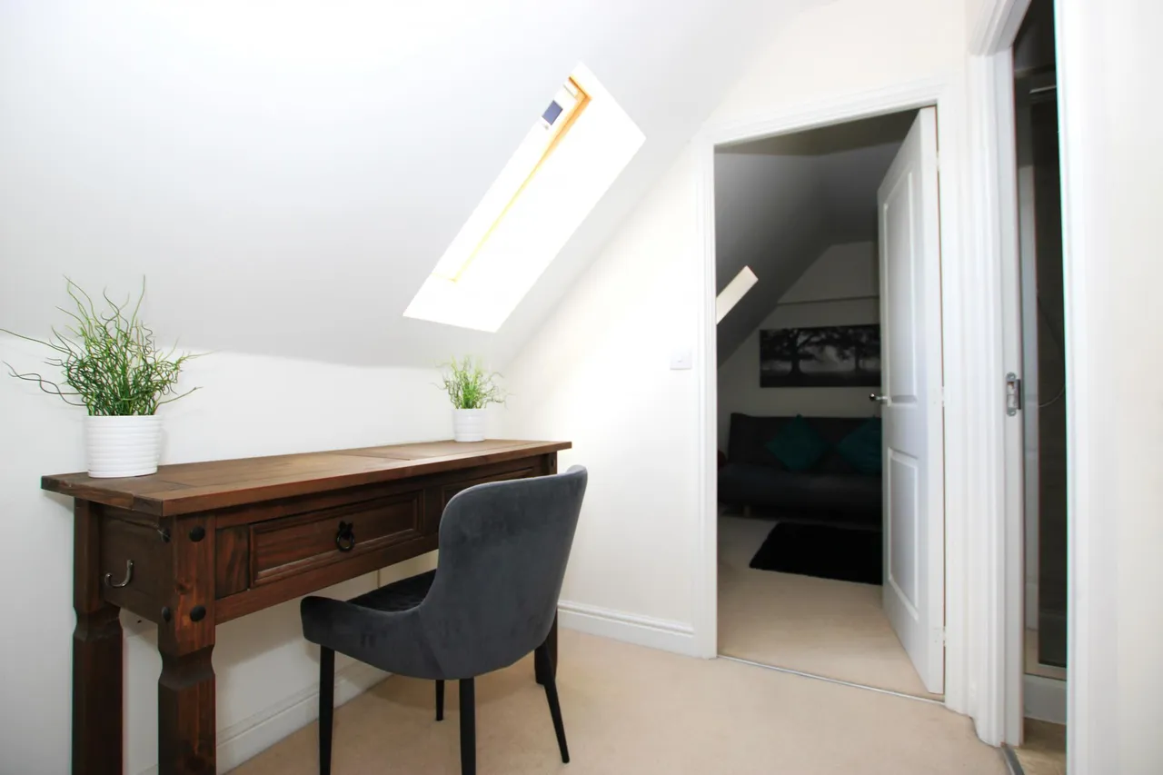 Manor Road, Kettering, NN15, photo 23