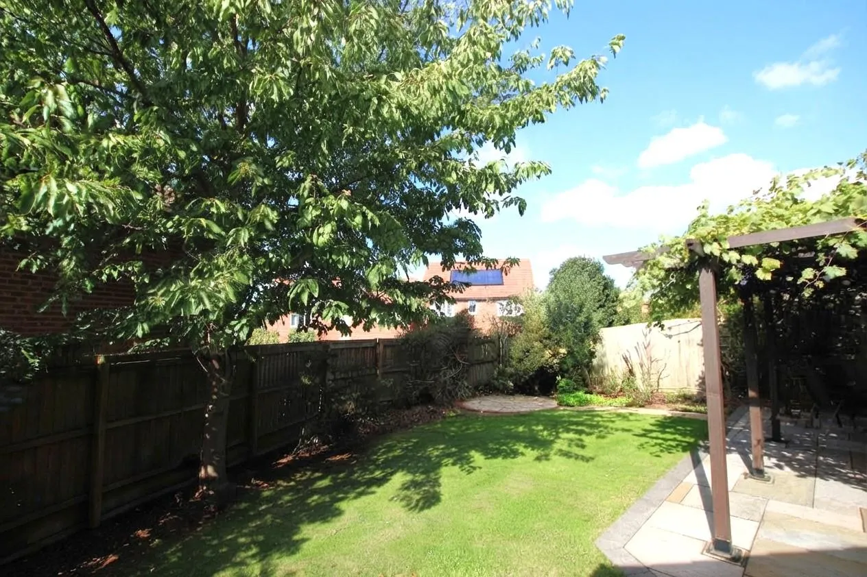 Manor Road, Kettering, NN15, photo 29
