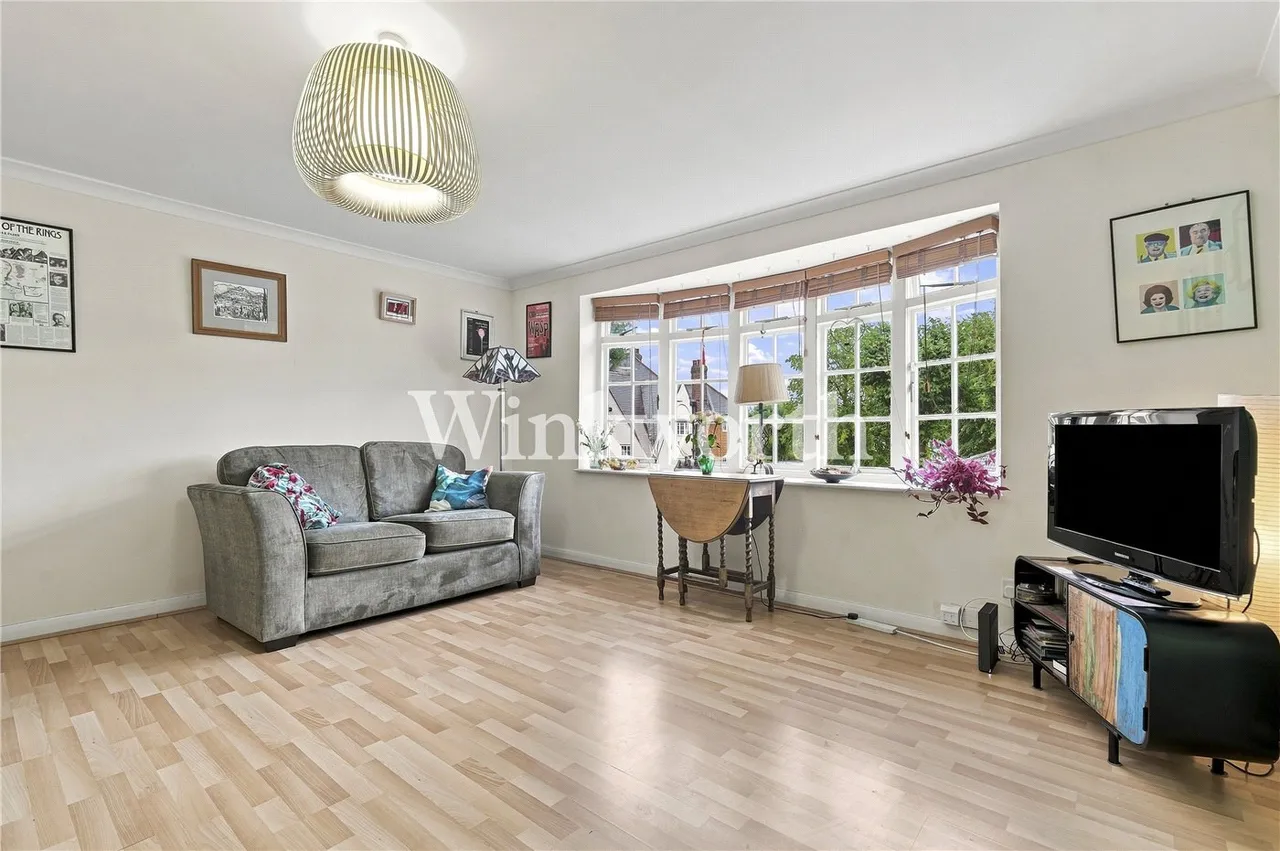 Hoppers Road, London, N21, photo 4