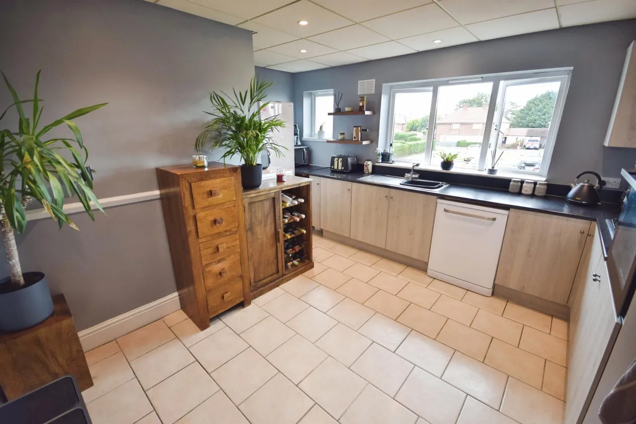 Barnes Crescent, Skegness, PE25, photo 3