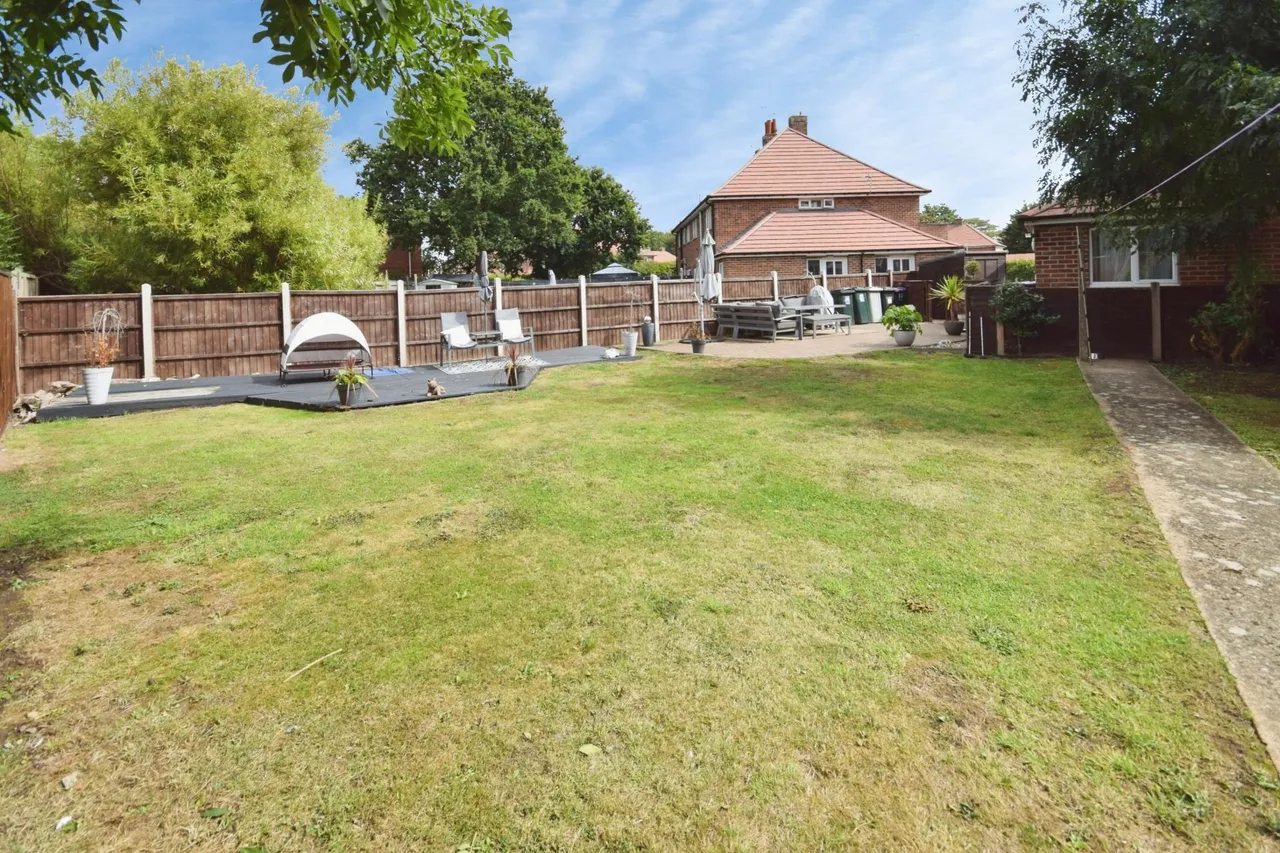 Barnes Crescent, Skegness, PE25, photo 10