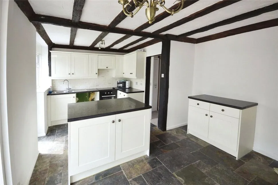 Higham Road, Wainscott, Kent, ME3, photo 12