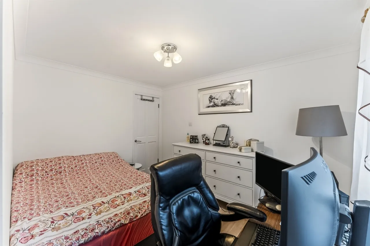Connaught Gardens, Morden, SM4, photo 8