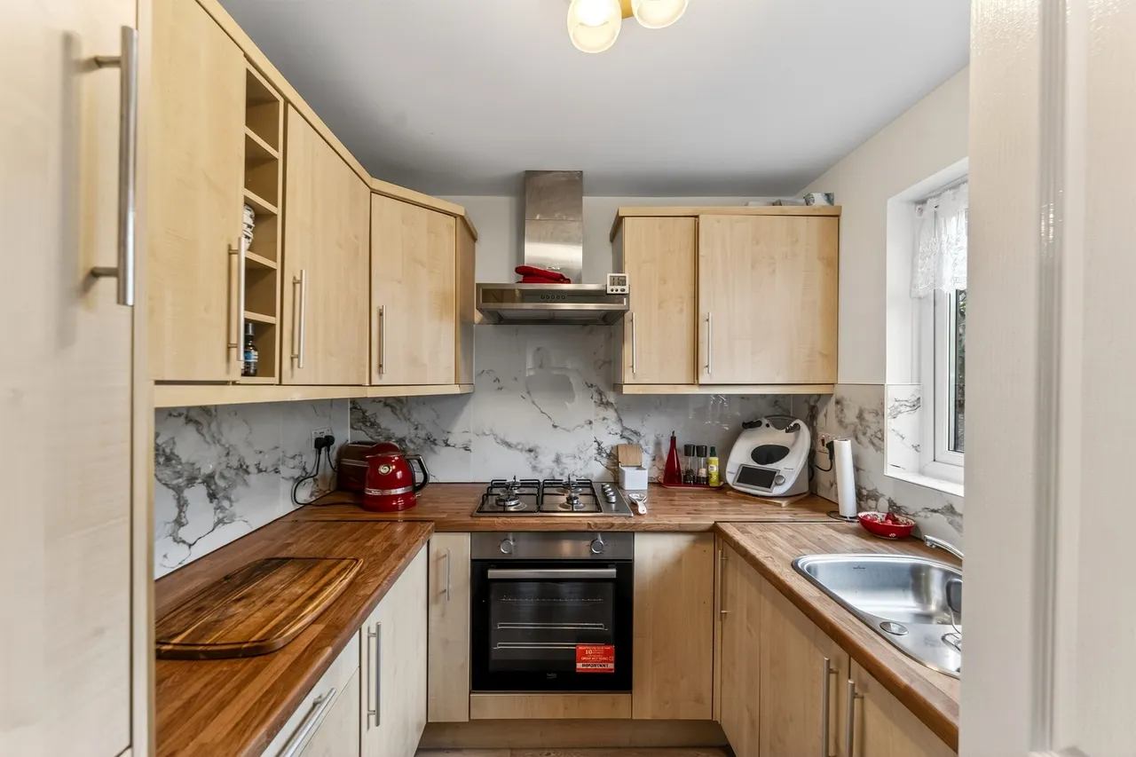 Connaught Gardens, Morden, SM4, photo 6