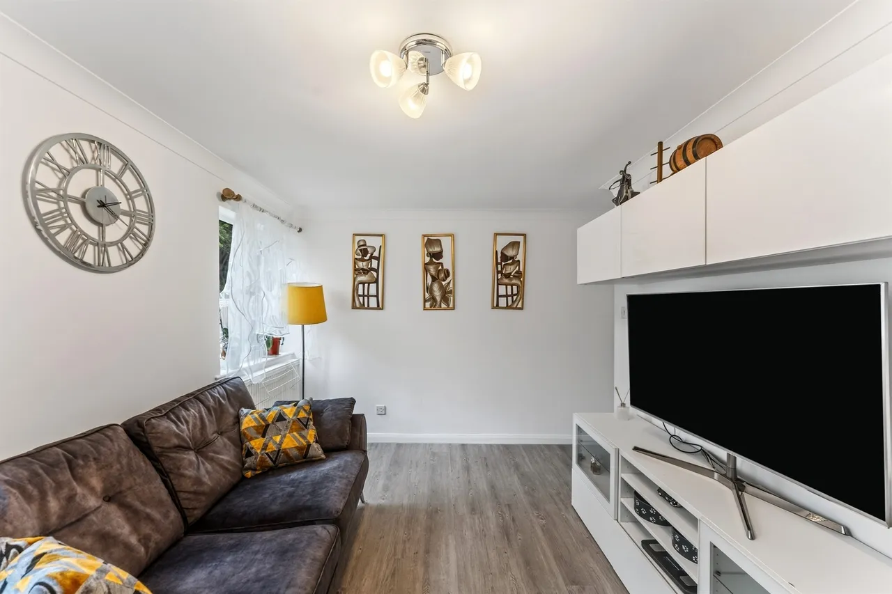 Connaught Gardens, Morden, SM4, photo 20