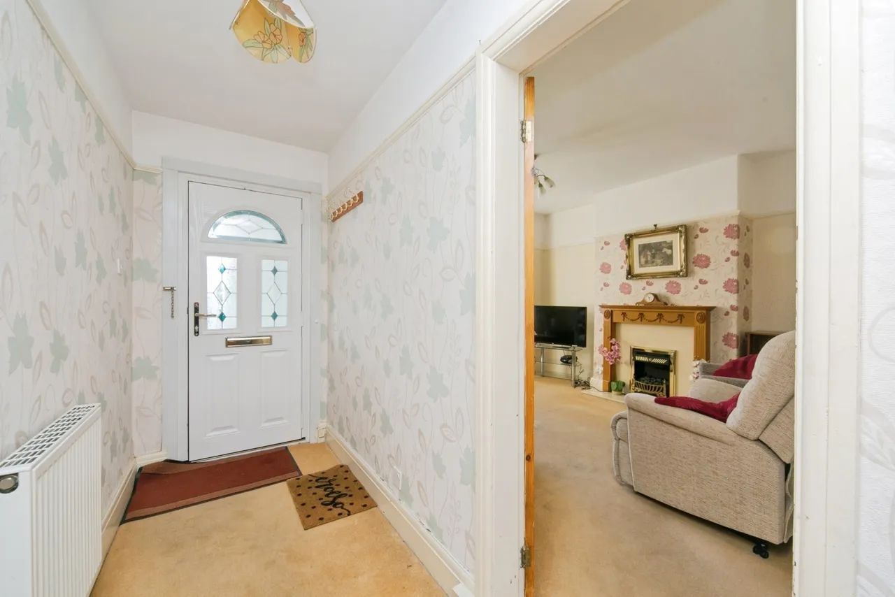 Conway Road, Colwyn Bay, LL29, photo 9