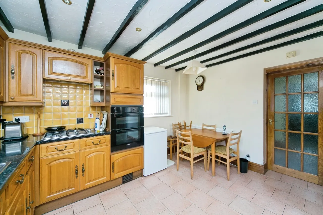 Conway Road, Colwyn Bay, LL29, photo 2
