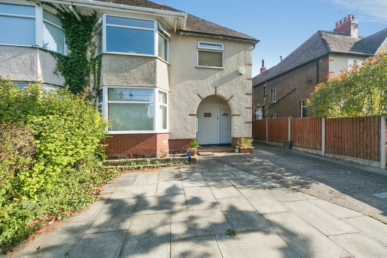 Conway Road, Colwyn Bay, LL29, photo 16