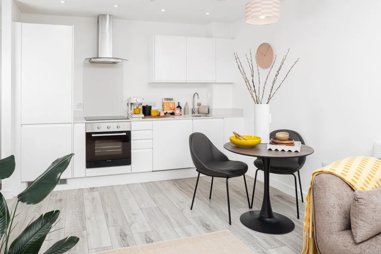 Kirkstall Road, Leeds, LS3, photo 9