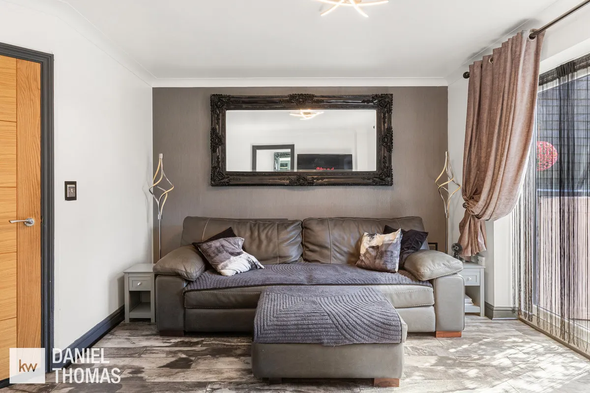Bradley Road, Waltham Abbey, EN9, photo 5