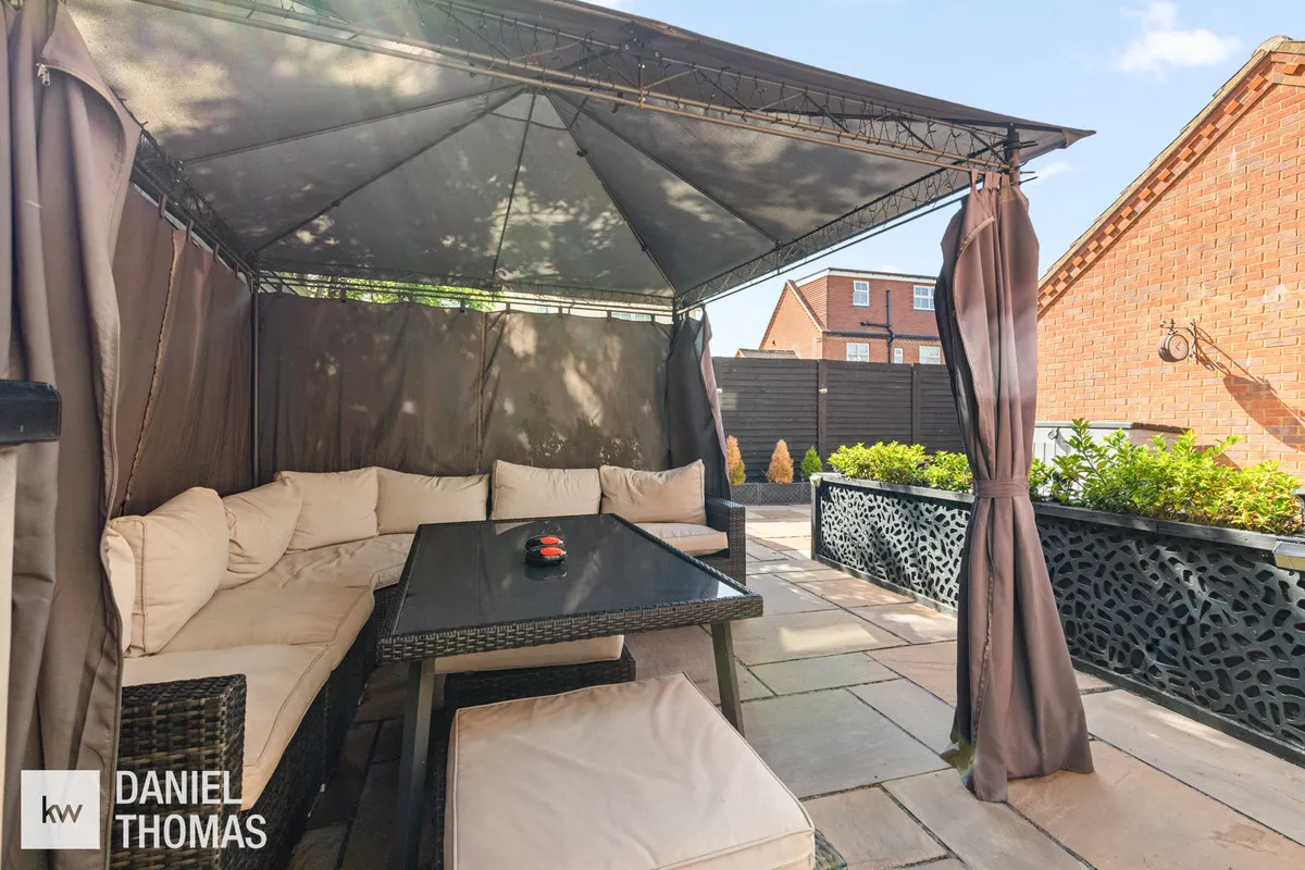 Bradley Road, Waltham Abbey, EN9, photo 13