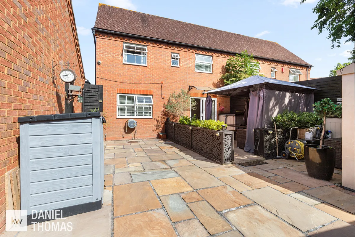 Bradley Road, Waltham Abbey, EN9, photo 12