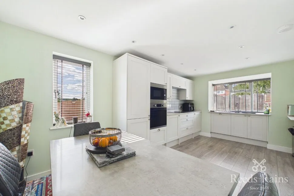 Lakeside Court, Worksop, Nottinghamshire, S80, photo 7