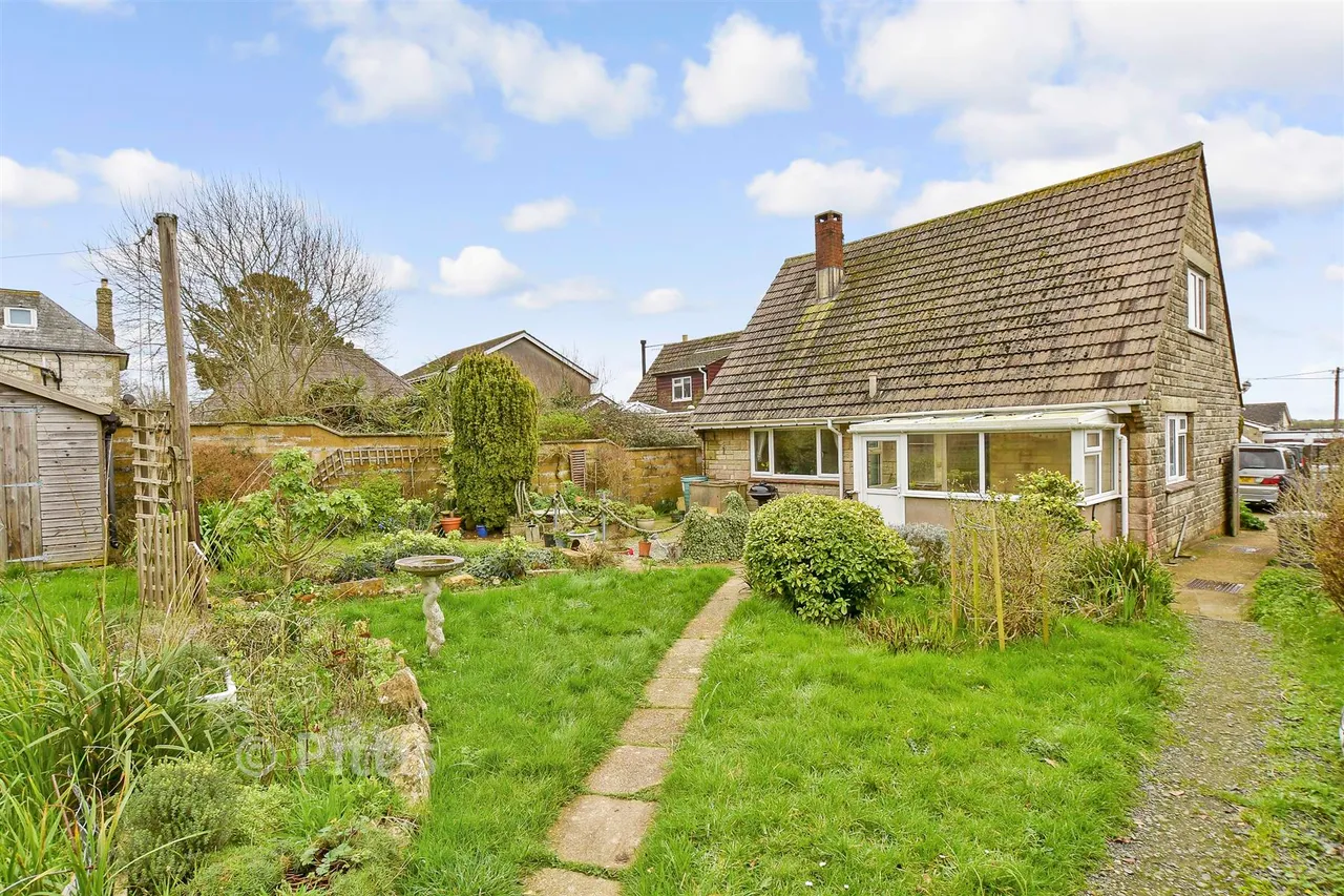 Chilton Lane, Brighstone, PO30, photo 2
