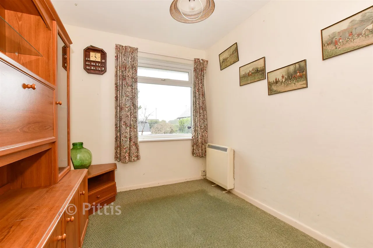 Chilton Lane, Brighstone, PO30, photo 8