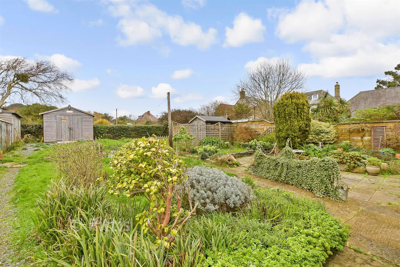 Chilton Lane, Brighstone, PO30, photo 10