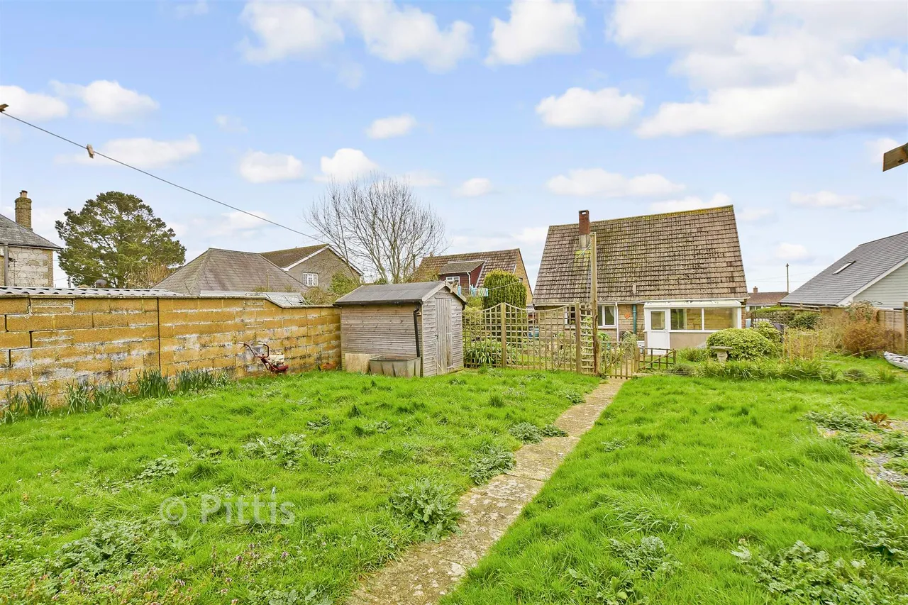 Chilton Lane, Brighstone, PO30, photo 9