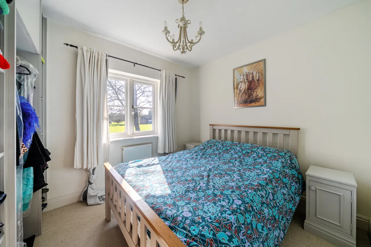 Clement Court, Chawton, GU34, photo 10