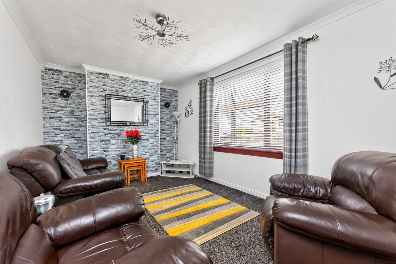 Titwood Drive, Kilmarnock, photo 3