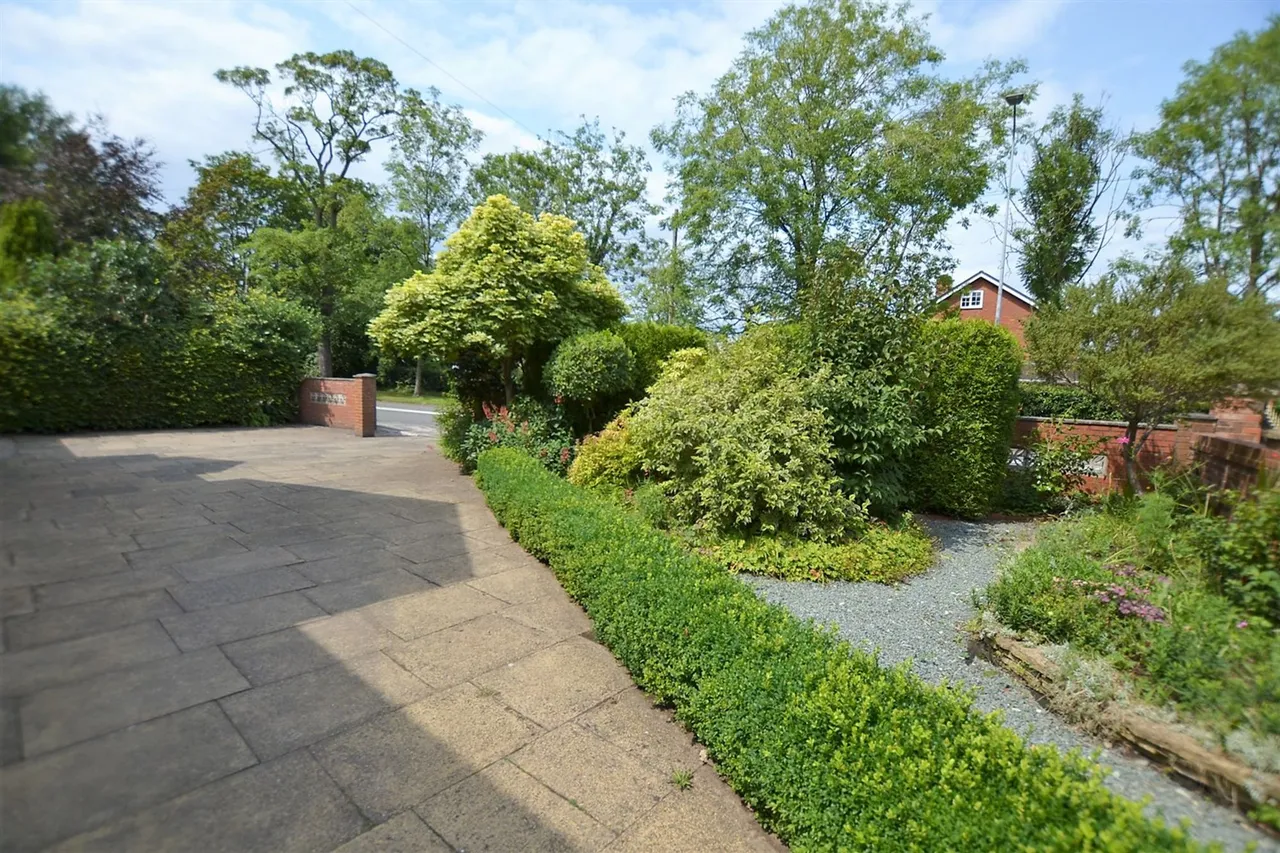 Middlewich Road, Crewe, photo 20
