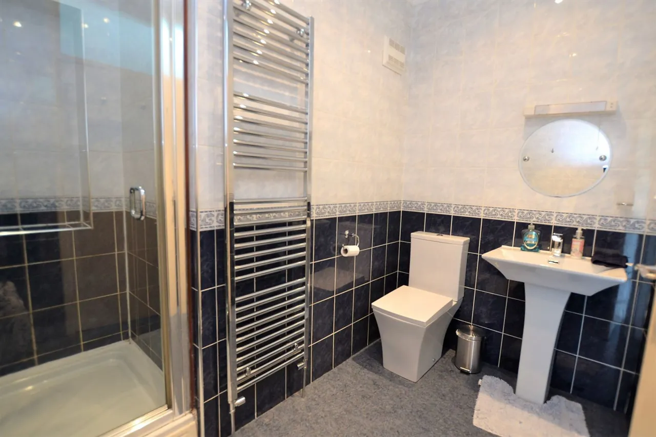 Middlewich Road, Crewe, photo 17