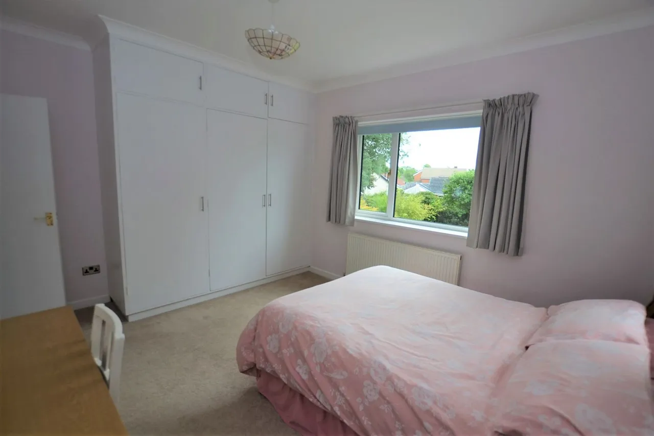 Middlewich Road, Crewe, photo 14