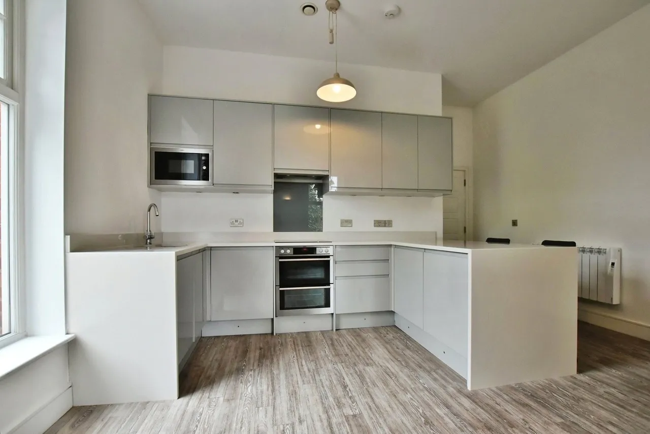 Stevens Street, Alderley Edge, Cheshire, SK9, photo 14