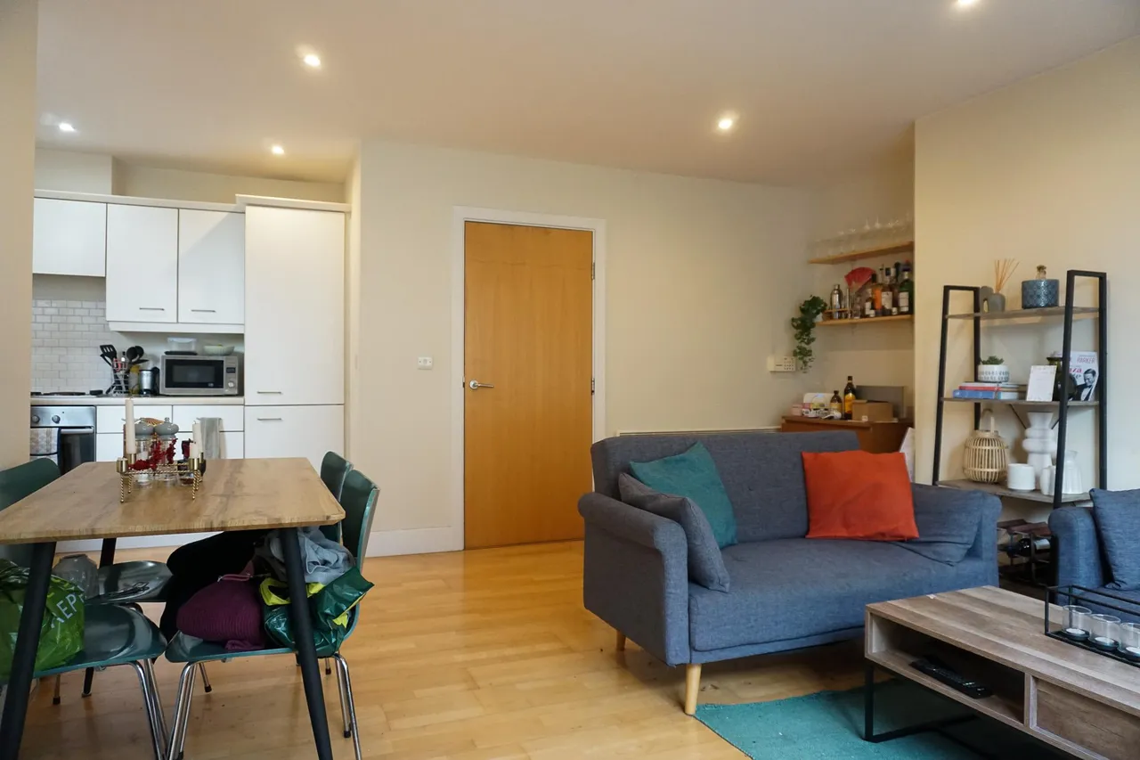 Penwith Road, London, SW18, photo 6