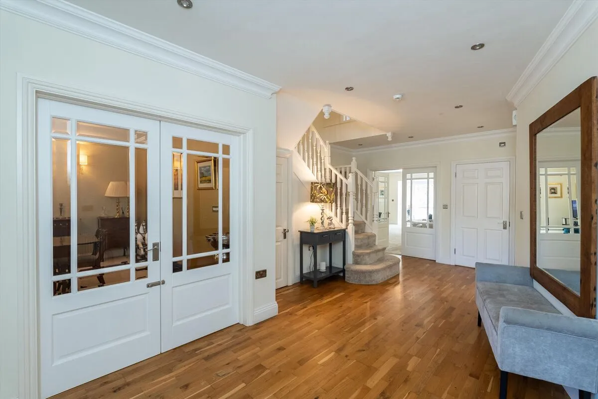 Heath Ridge Green, Cobham, KT11, photo 13