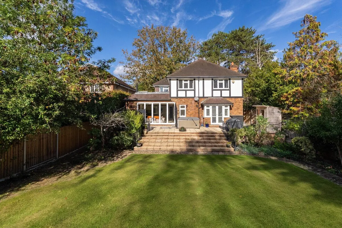 Heath Ridge Green, Cobham, KT11, photo 2