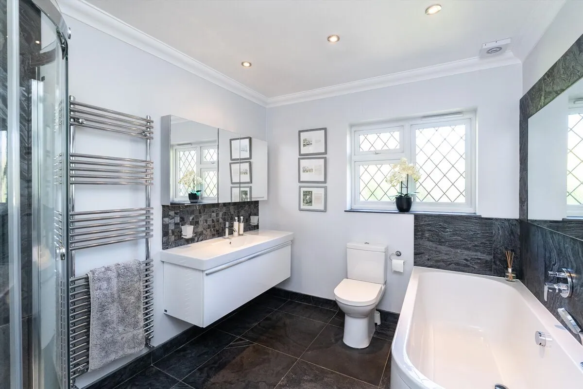 Heath Ridge Green, Cobham, KT11, photo 24