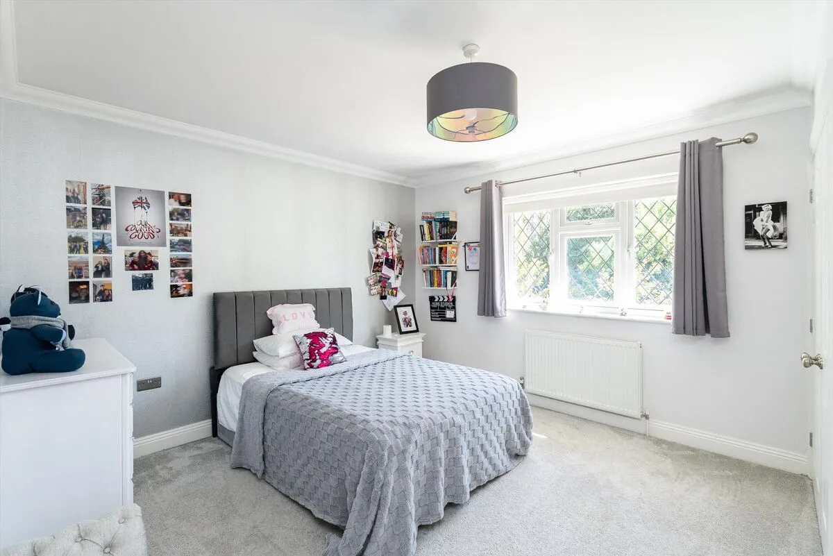 Heath Ridge Green, Cobham, KT11, photo 21