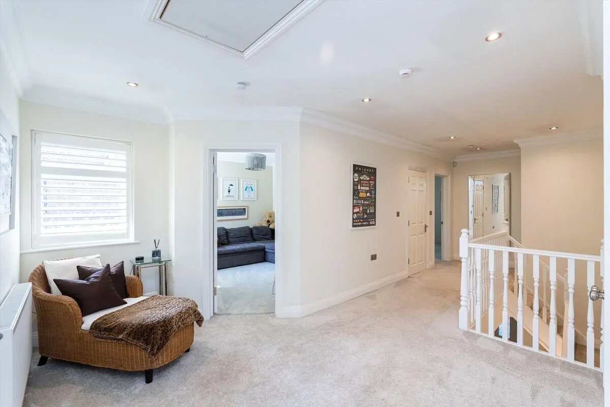 Heath Ridge Green, Cobham, KT11, photo 14