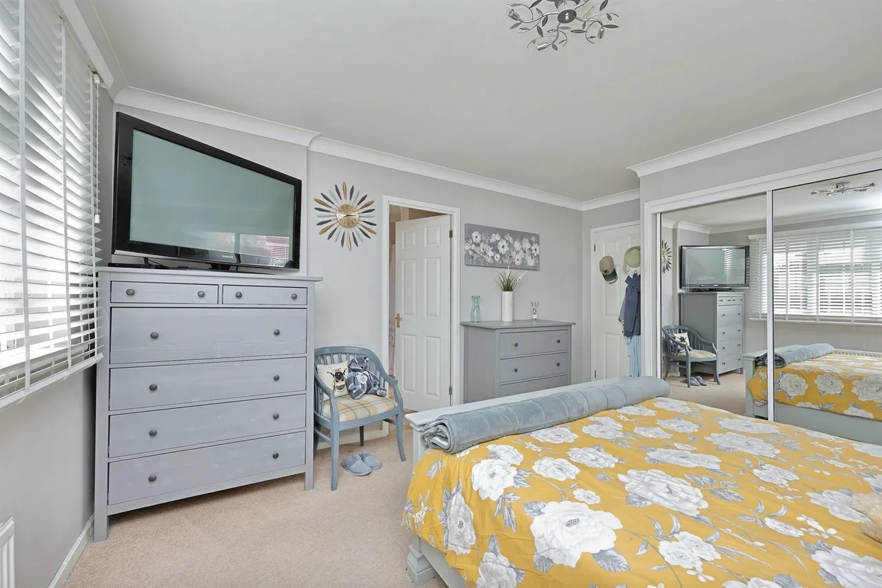 Viking Close, Swaffham, photo 10