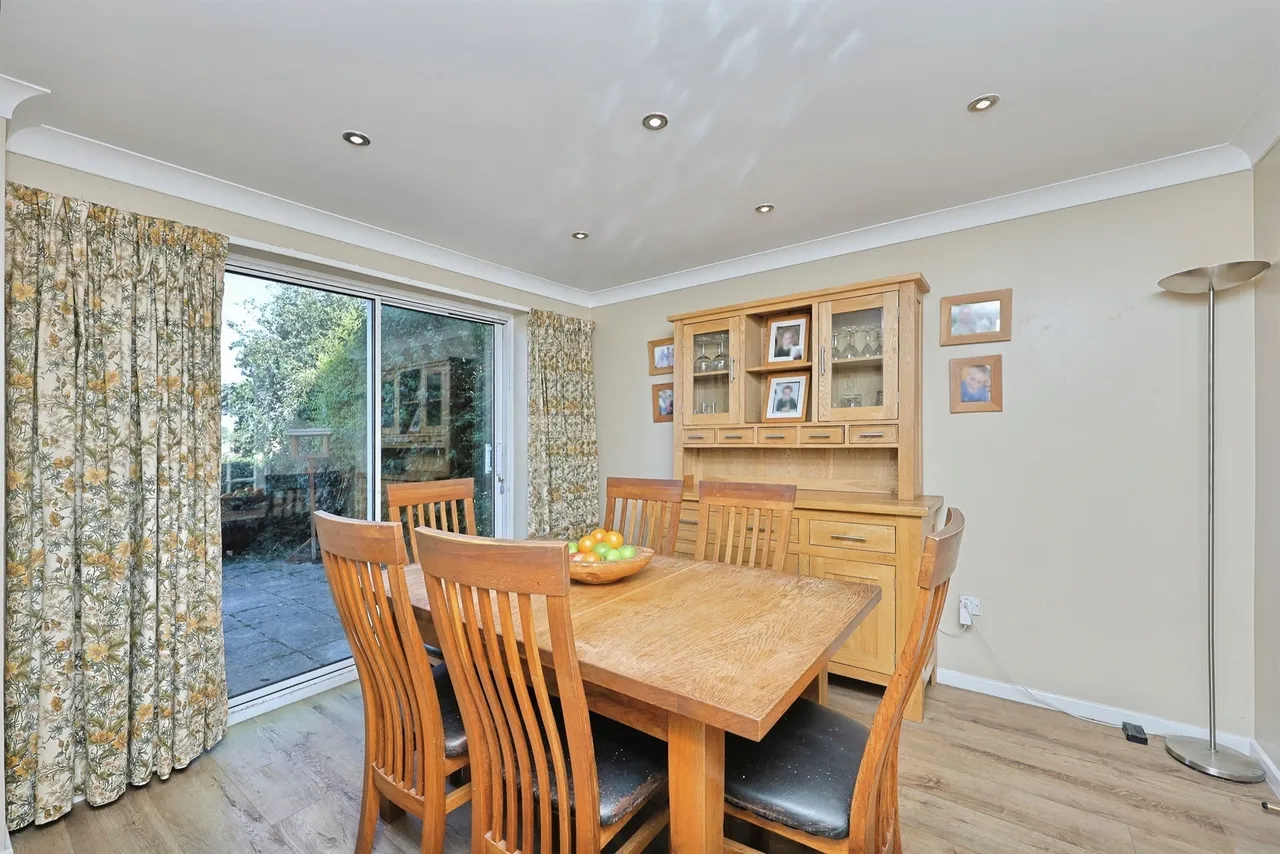 Viking Close, Swaffham, photo 4