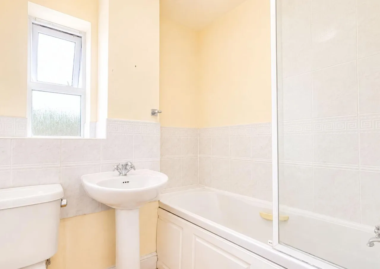 Henley Way Frome, Somerset BA11 3HY, photo 21