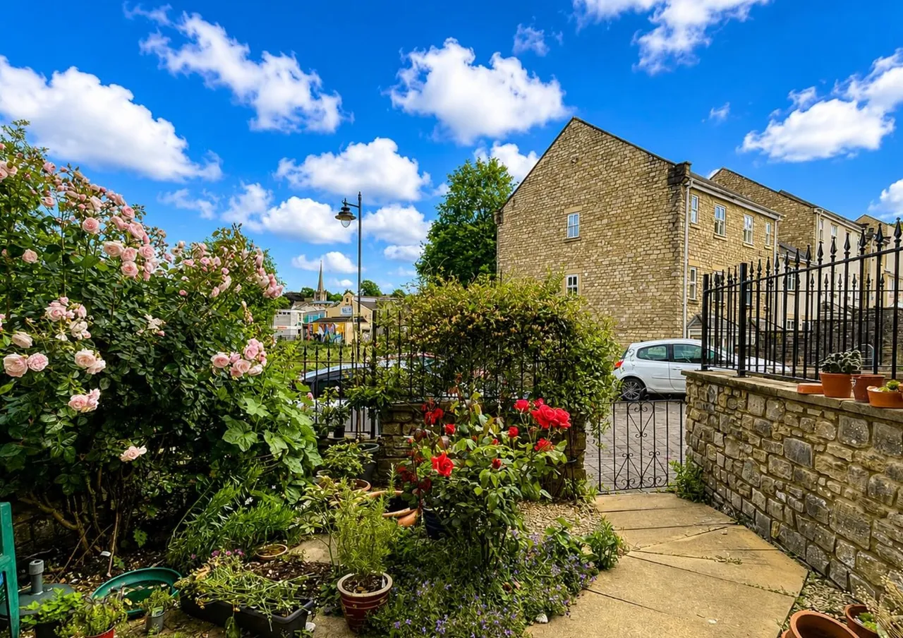 Henley Way Frome, Somerset BA11 3HY, photo 29