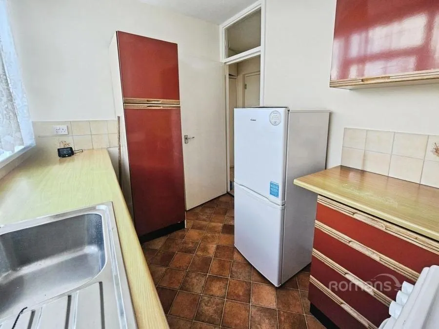 Farnham Road, Slough, SL2, photo 5